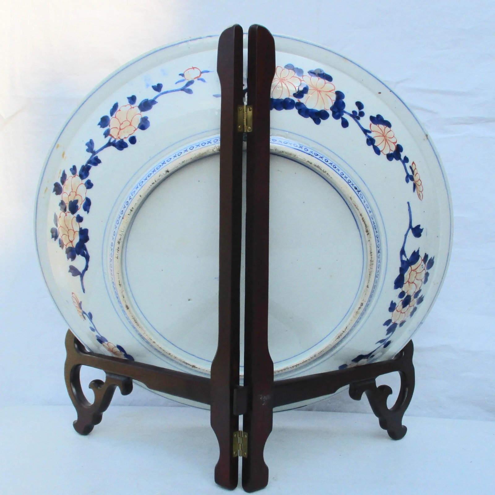Antique Imari Charger and Stand - a Pair - 6