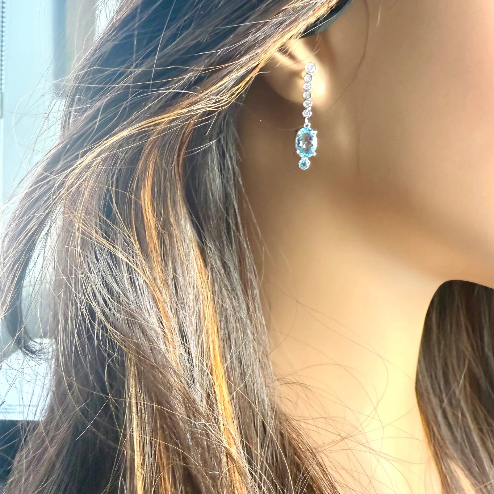 1990s 14 Karat White Gold Earrings Pair Natural Santa Maria Aquamarines and Diamonds - 5