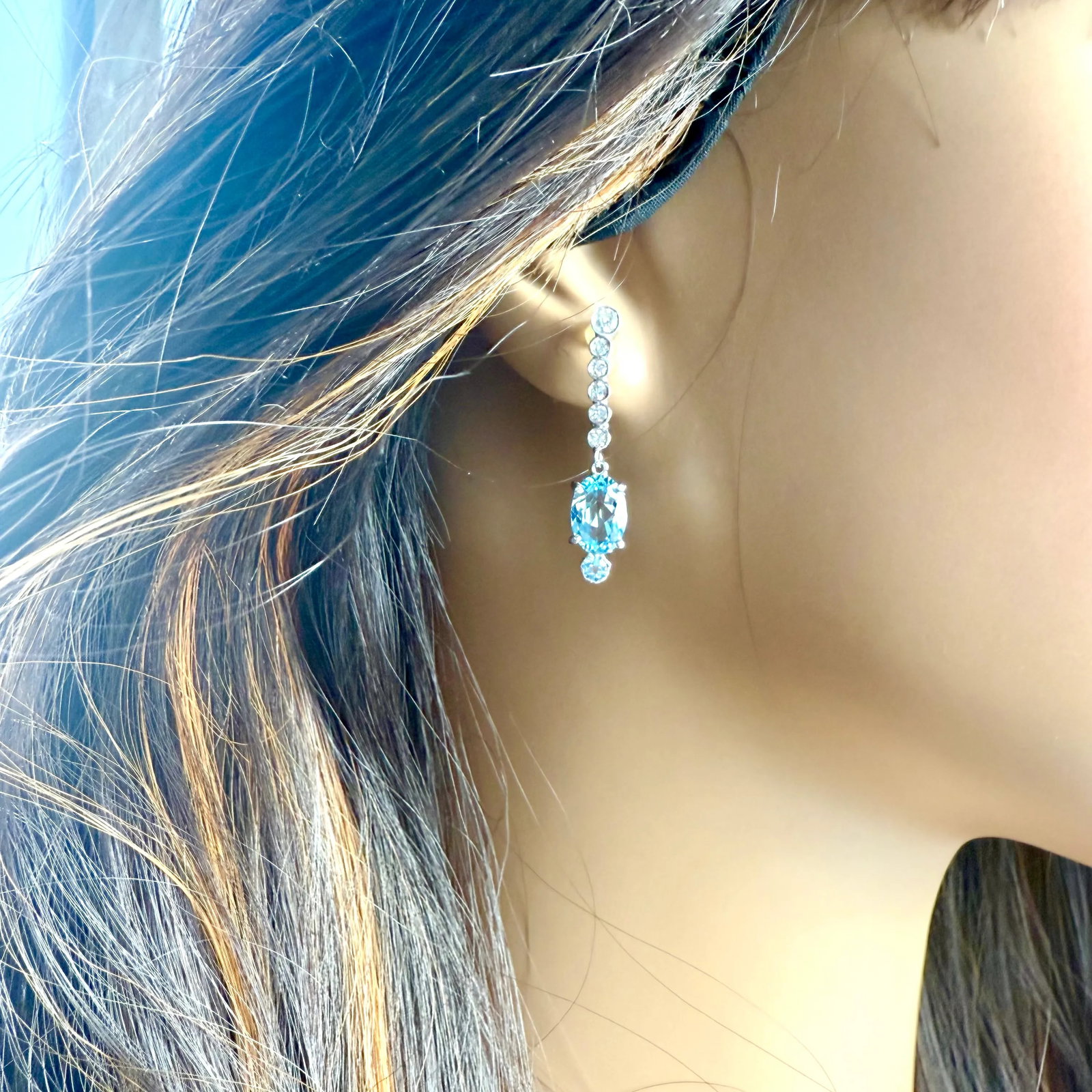 1990s 14 Karat White Gold Earrings Pair Natural Santa Maria Aquamarines and Diamonds - 7