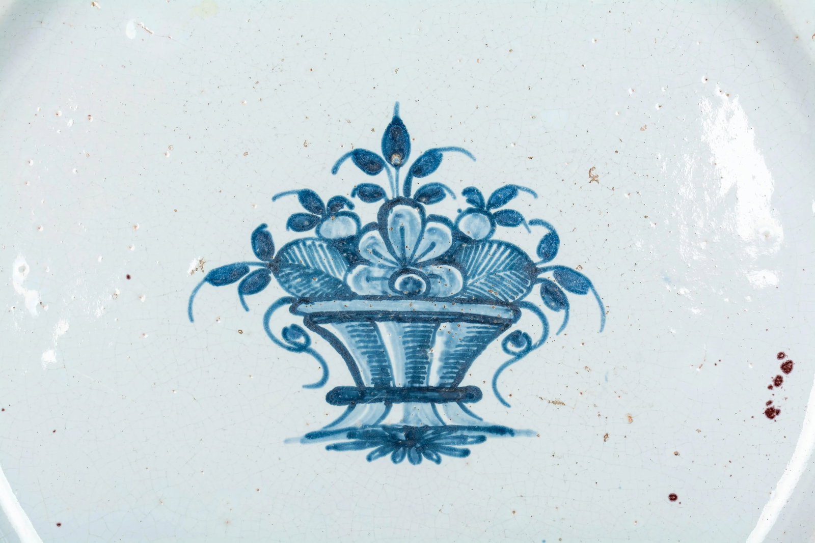 18th Century French Rouen Ceramic Platter - 6