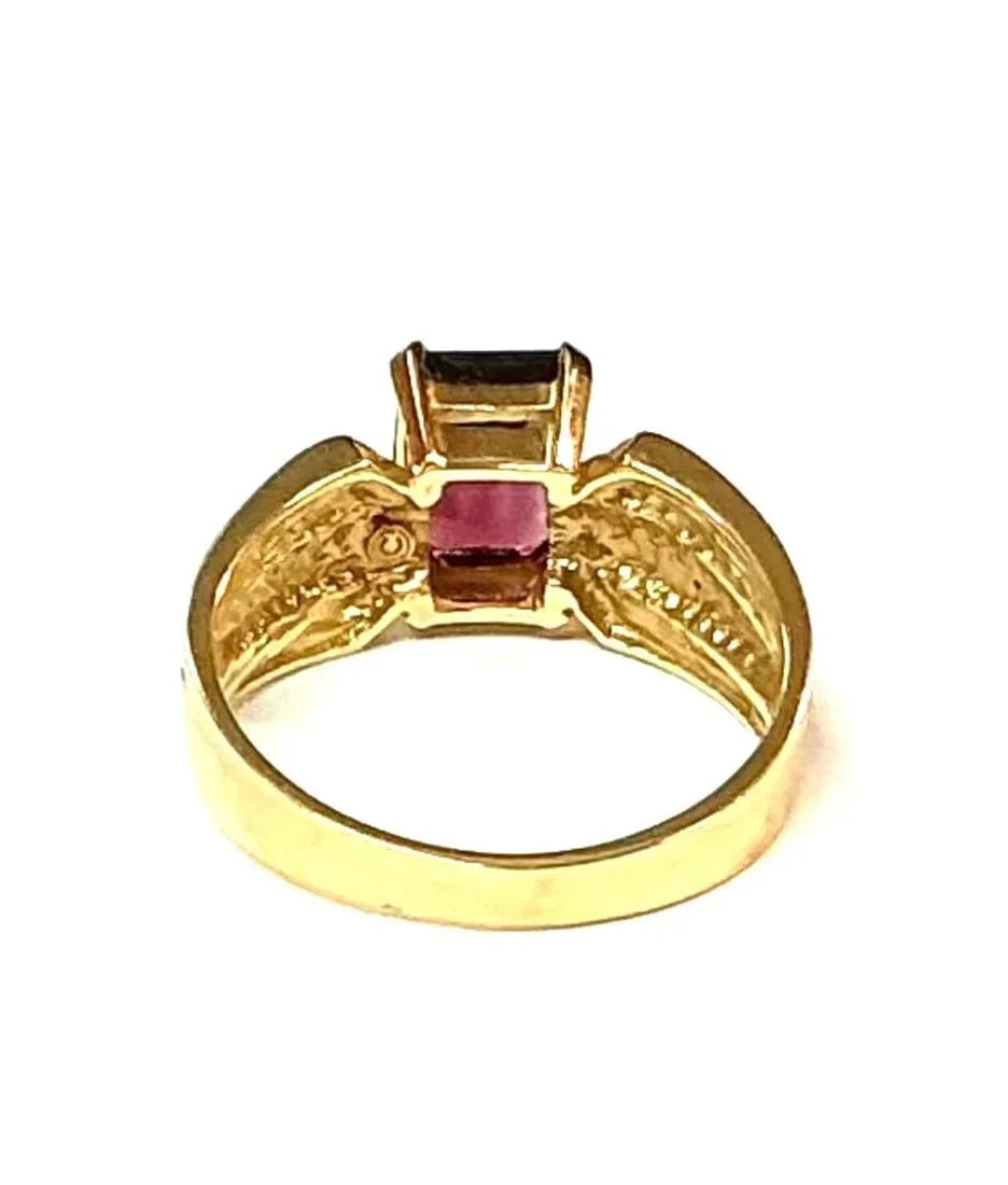 1.5 Ct Garnet 14k Yellow Gold Ring - 5