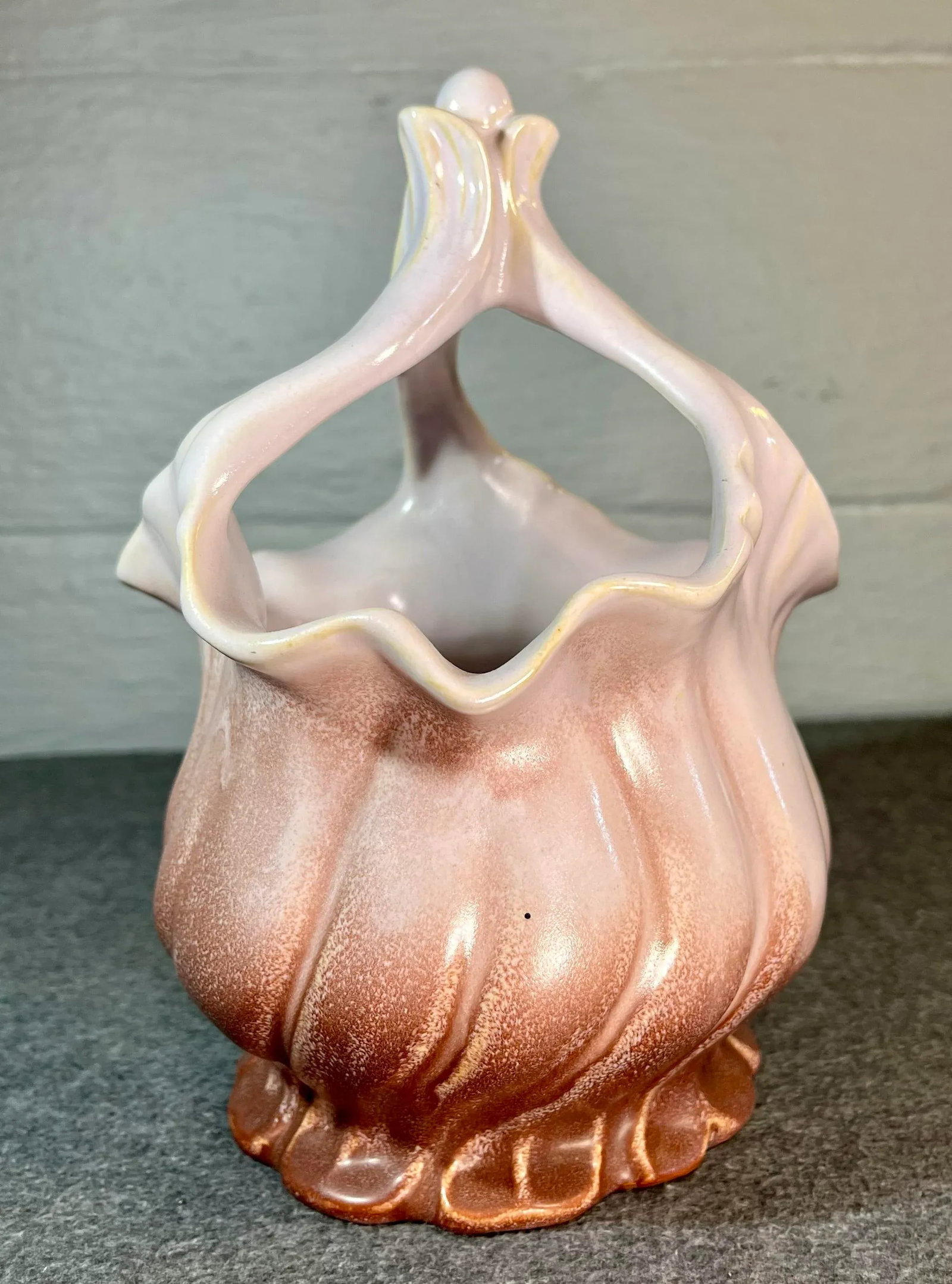 Mid 20th Century Weller Art Pottery Lido Basket - 3