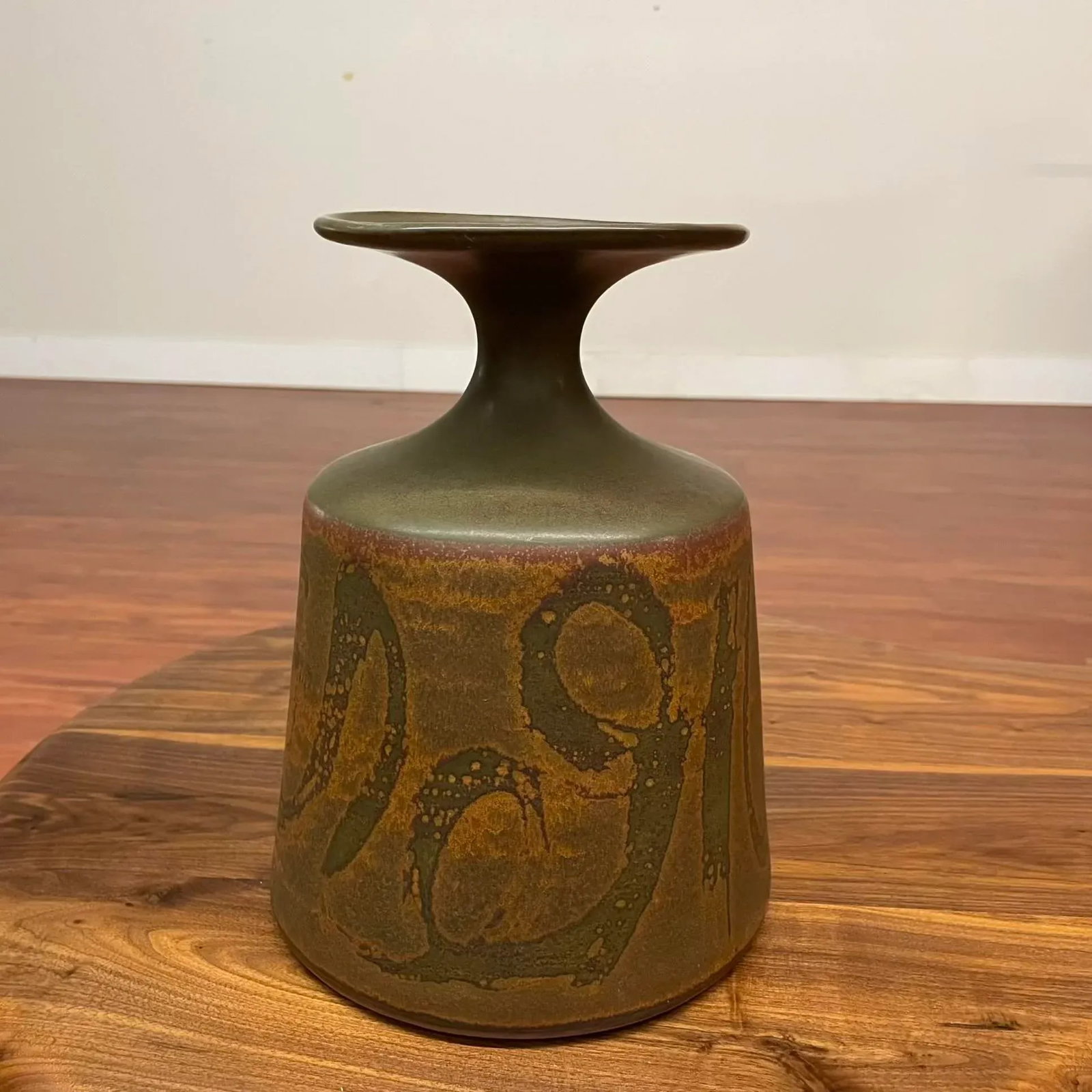 Mid-Century Stoneware Vase by Robert Maxwell for Designs West, California - 3