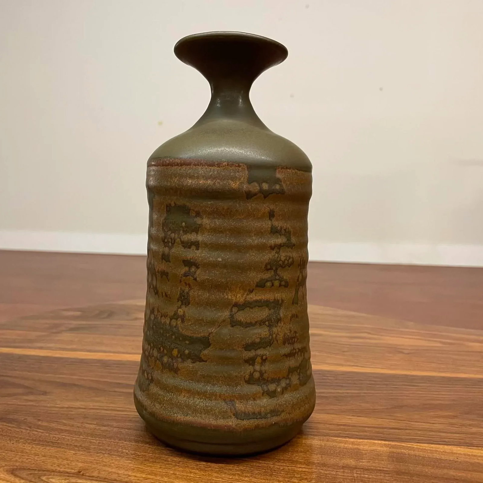 Mid-Century Studio Pottery Vase by Robert Maxwell for Designs West - 2