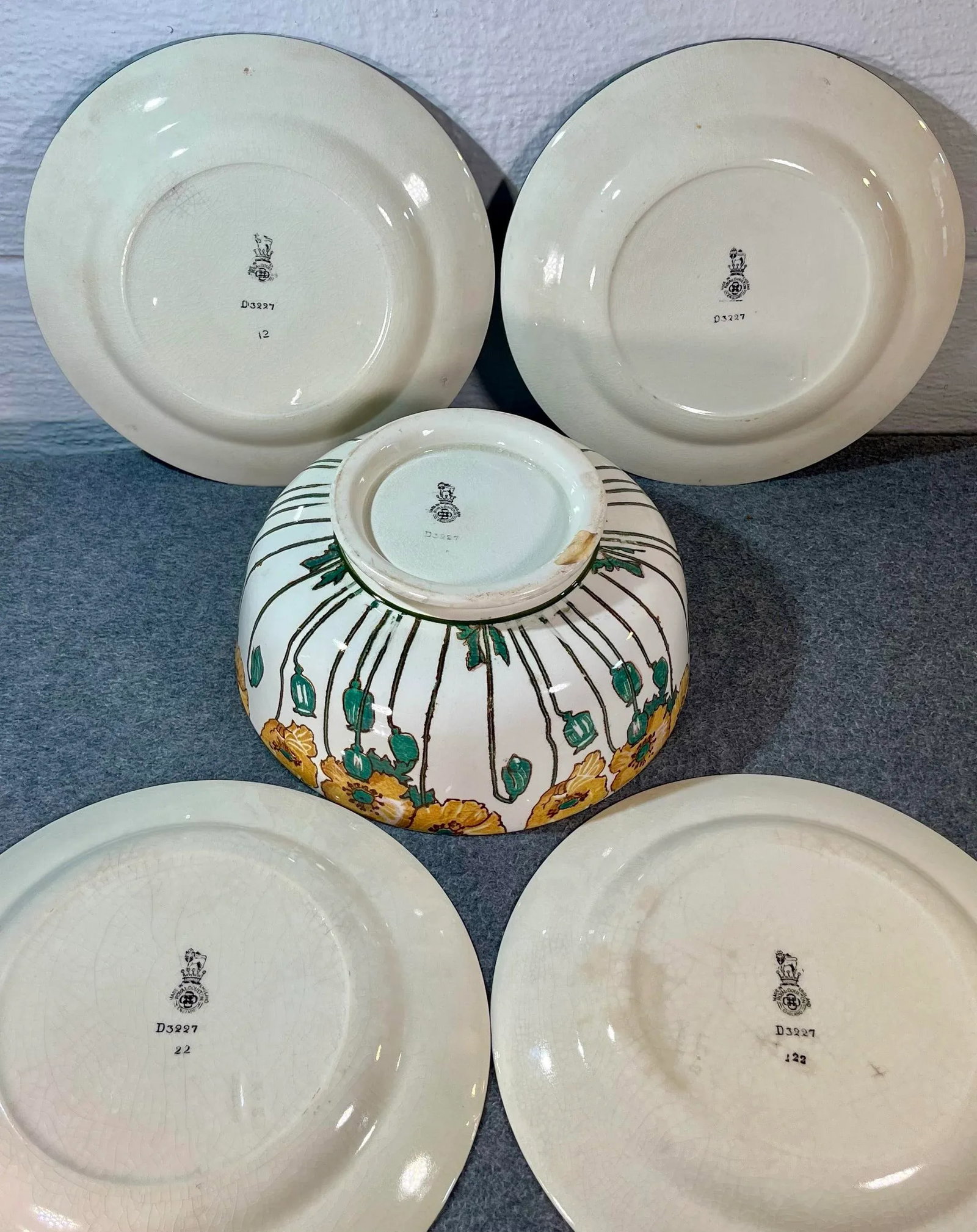 Antique Royal Doulton Poppy Footed Bowl & Plates - Set of 5 - 9