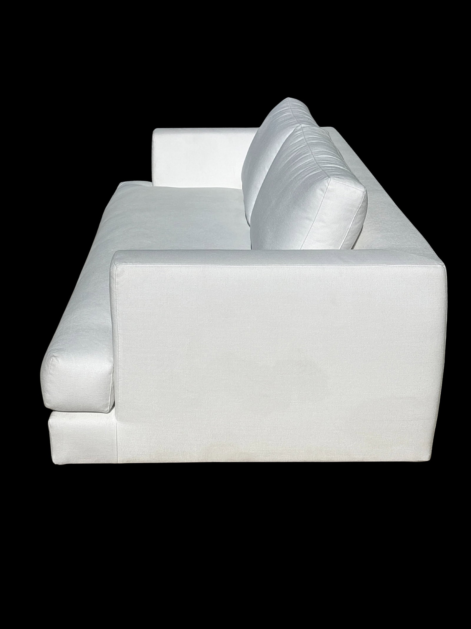 Rh Monza Bench-Cushion Sofa – 8' Luxe Depth in White Performance Linen Weave (Made in Italy) - 3