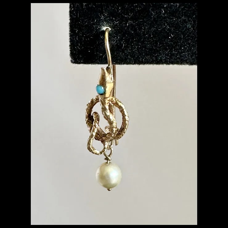 Late 19th Century 14k Serpent and Pearl Earrings, A Pair - 3