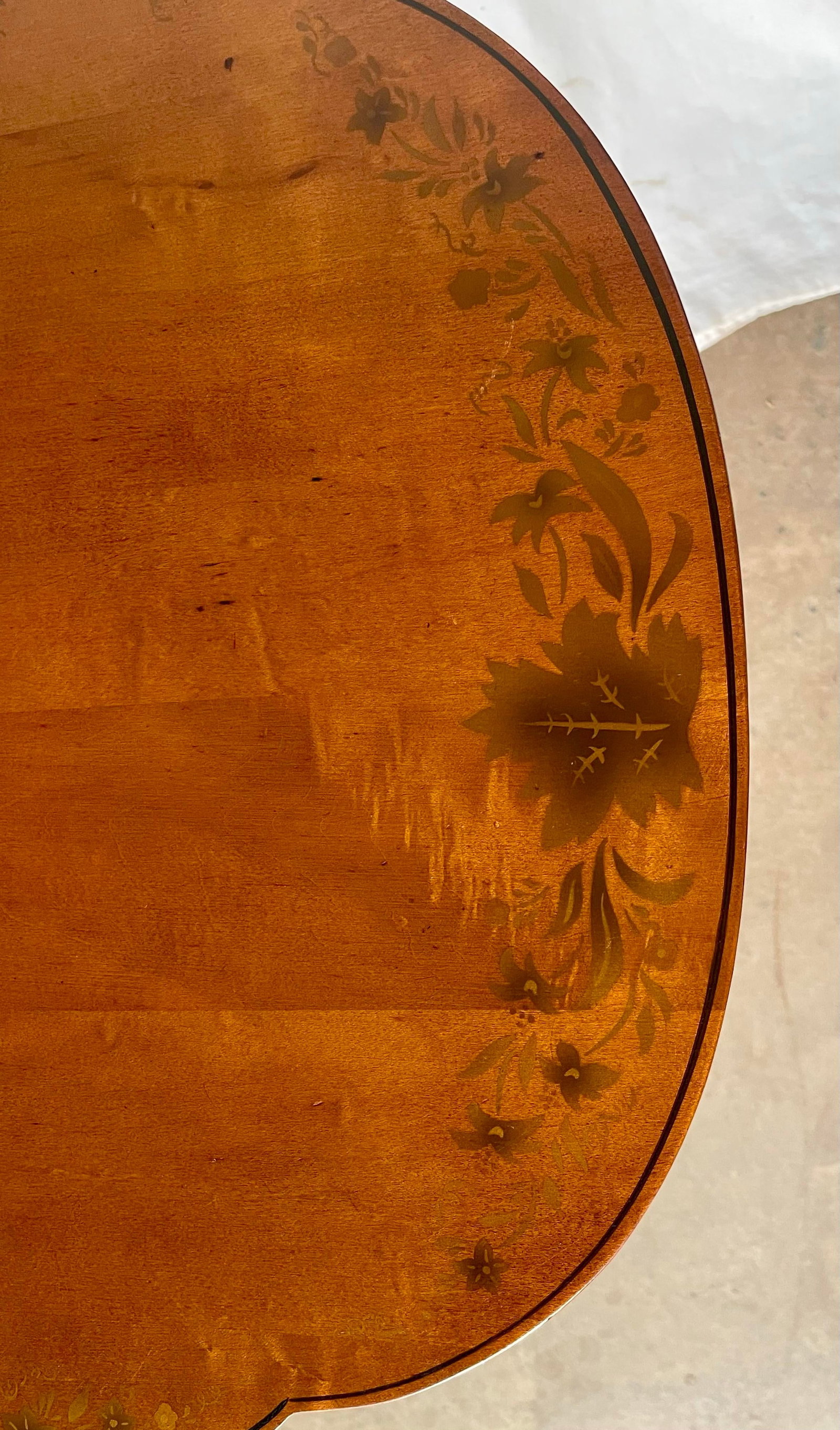 Late 20th Century Hitchcock Tilt Top Candle Stand - 9