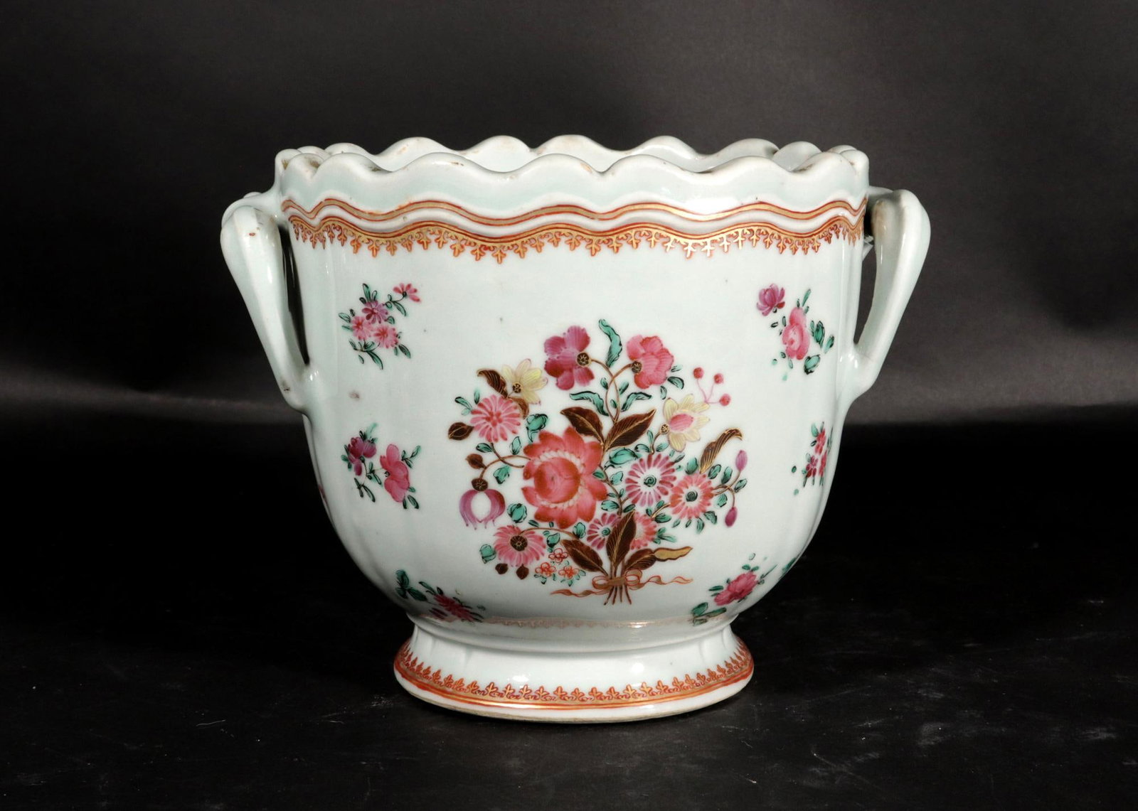 Elegant Tableware: Chinese Export Famille Rose Porcelain Wine Cooler Circa 1775 - 5