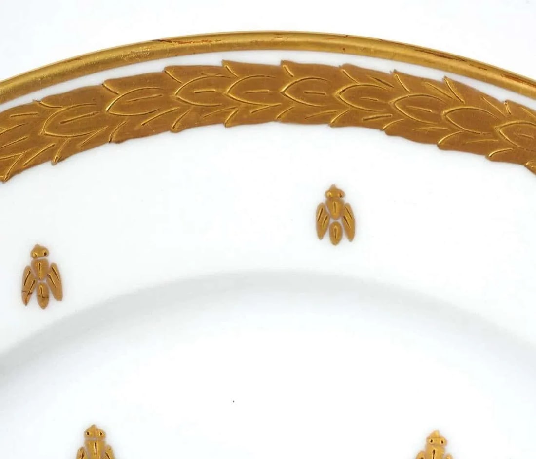 Early 20th Century Limoges Raised Gilt Enameled Napoleonic Plates, Circa 1900 - Set of 12 - 2