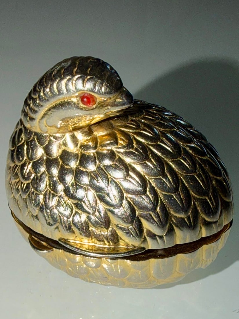 Signed Judith Leiber 1980's Resting Quail Pill Box - 7