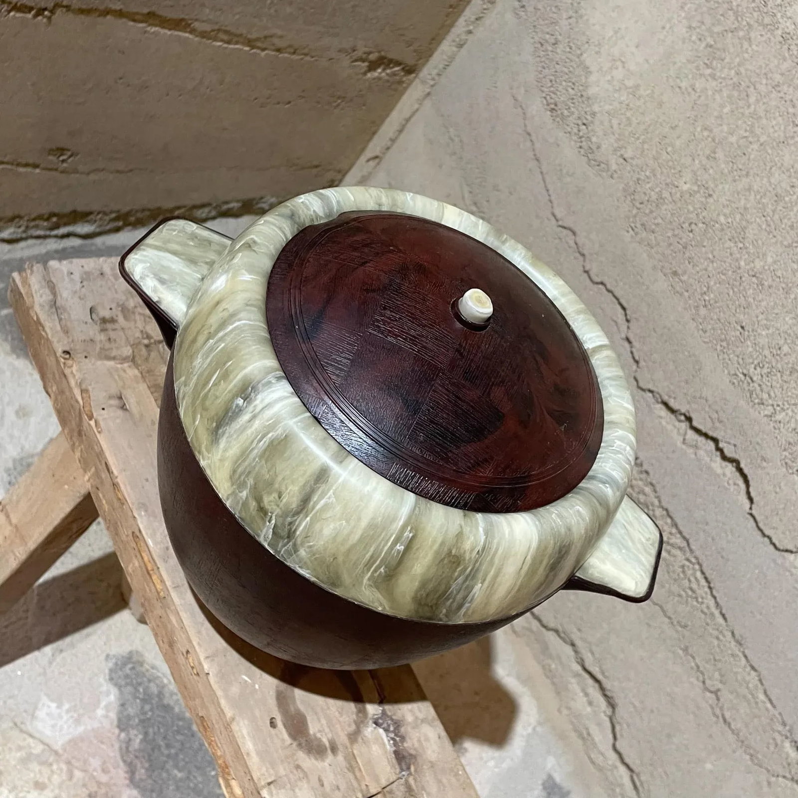 1950s Two-Tone Ice Bucket Faux Wood & Marble Mexico - 6