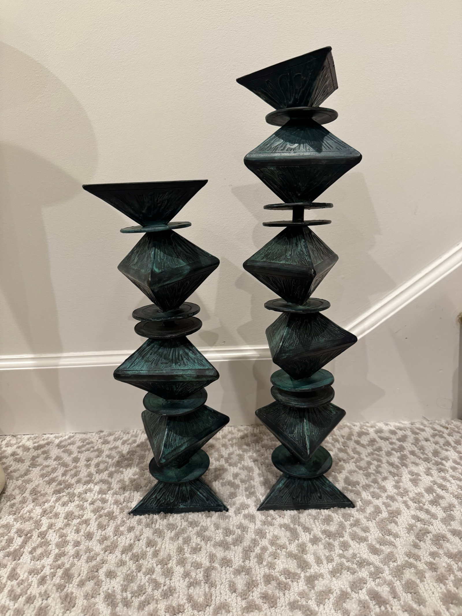 Monumental Signed Modernist/Brutalist Sculptural Candlesticks in Verdigris Patinated Bronze, 1970s, - 9