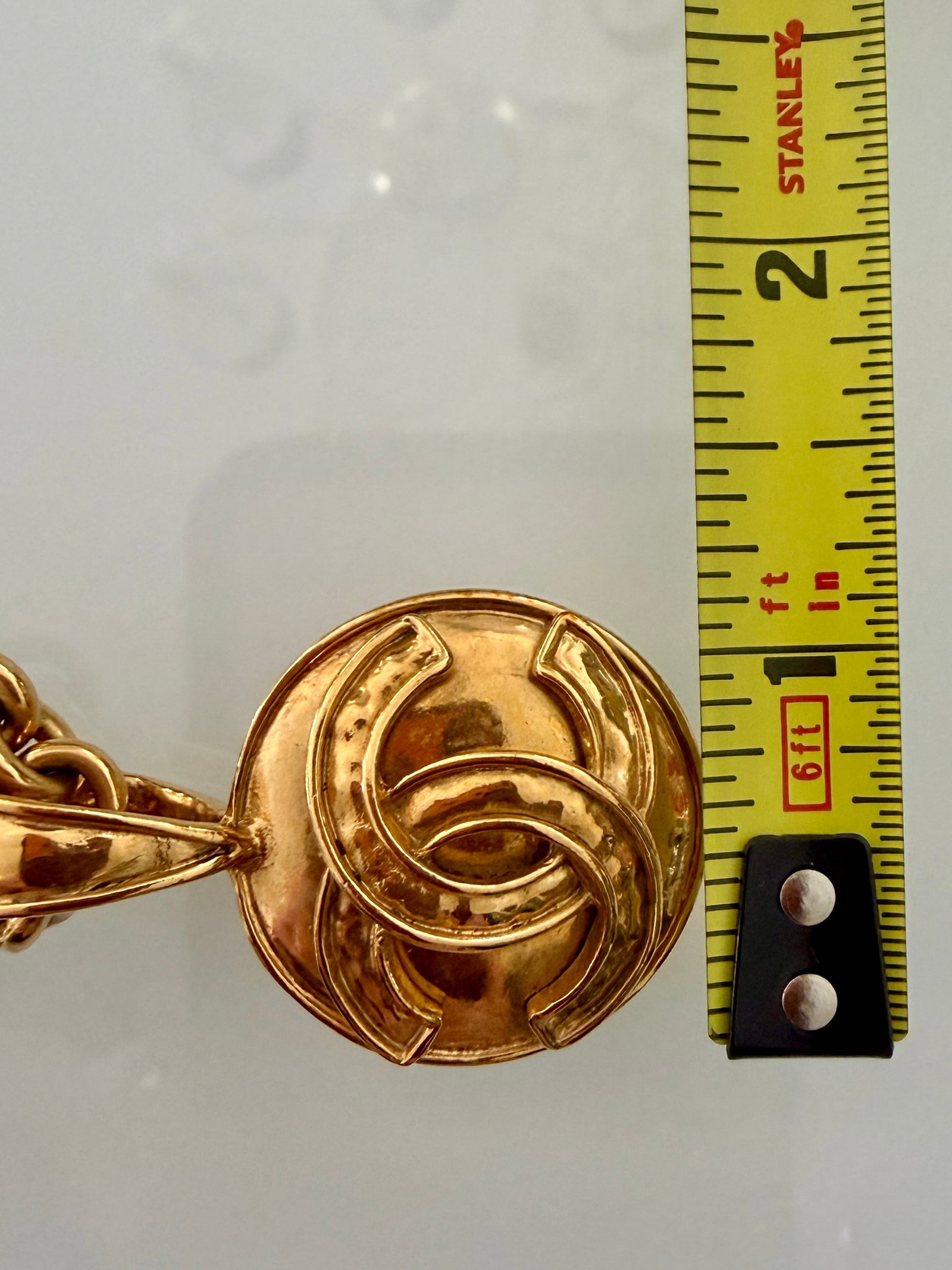 Chanel 1994 Spring Collection CC Logo Medallion Necklace in Gold Plate - 14