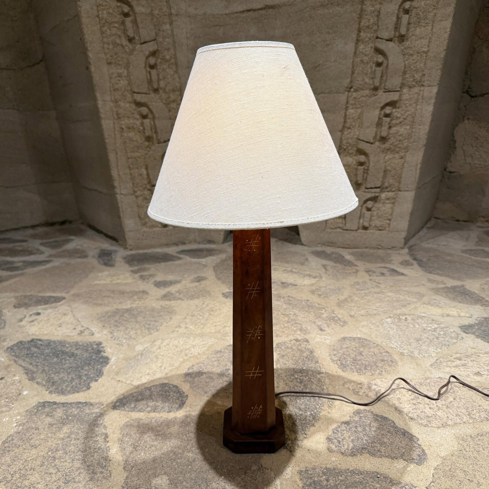 1950s Hand Painted Leather Table Lamp Tic-Tac -Toe Mexico - 14