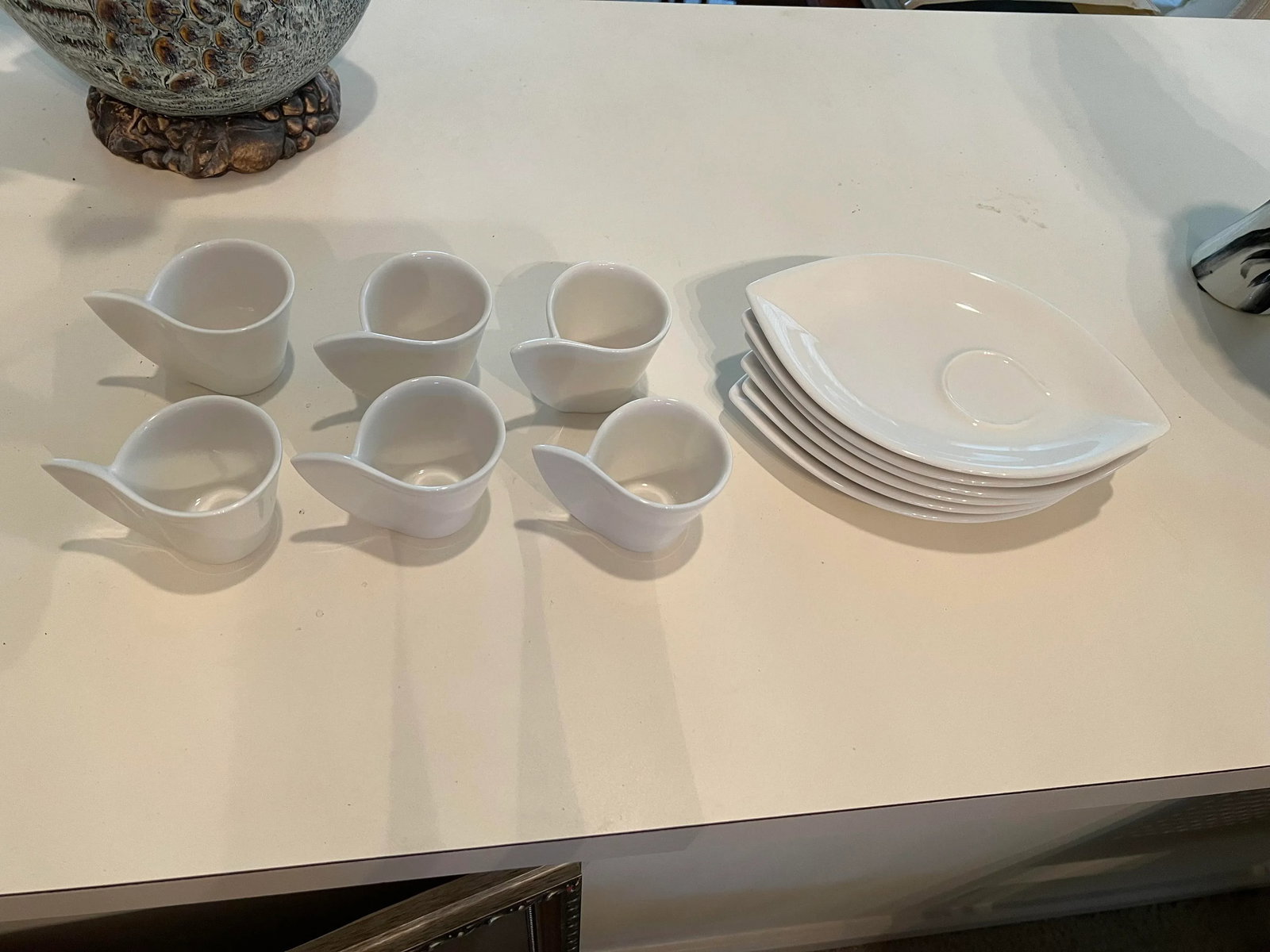 Modern Plate & Cup Set by Villeroy & Boch - 12 Pieces - 7