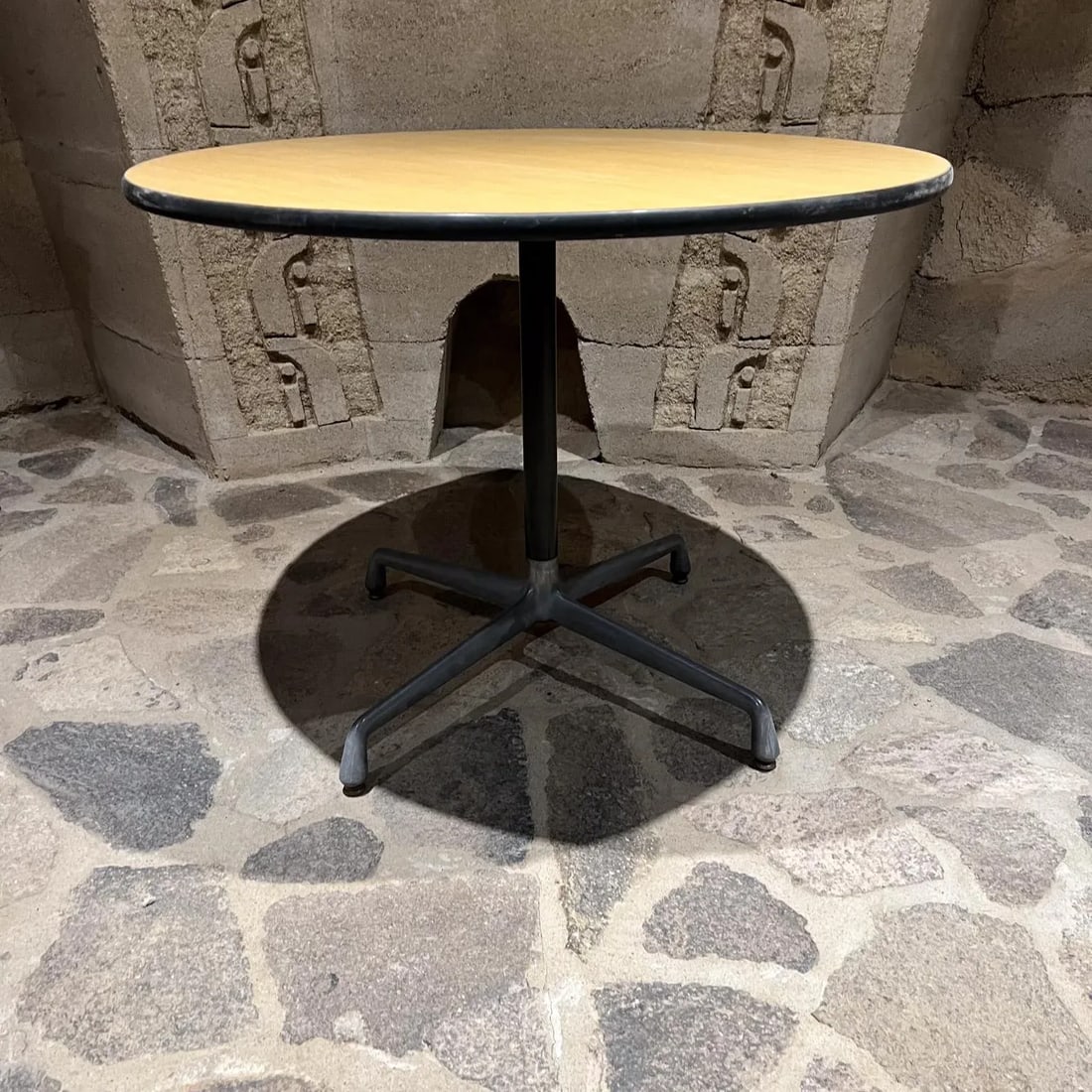 1980s Charles & Ray Eames Table by Herman Miller Aluminum Group - 3