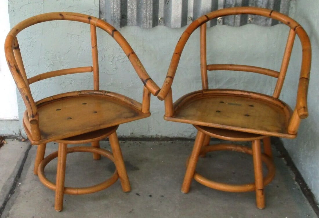Vintage Pair of Sturdy Rattan Low Back Swivel Chairs - 12