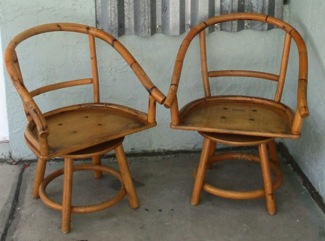 Vintage Pair of Sturdy Rattan Low Back Swivel Chairs - 2
