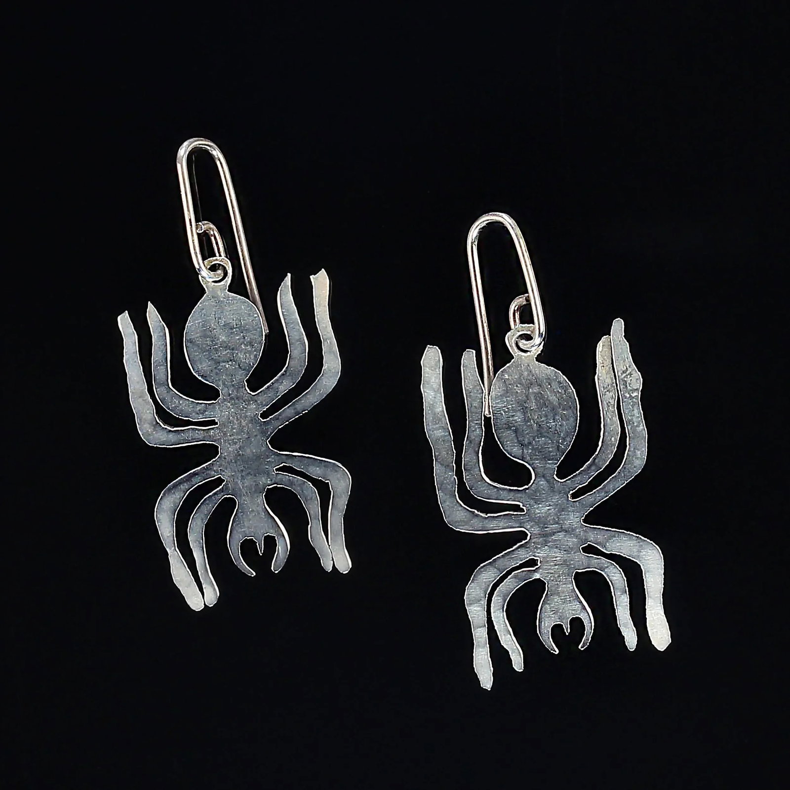 Late 20th Century Sterling Silver Spider Nazca Line Earrings - 2 Pieces - 4