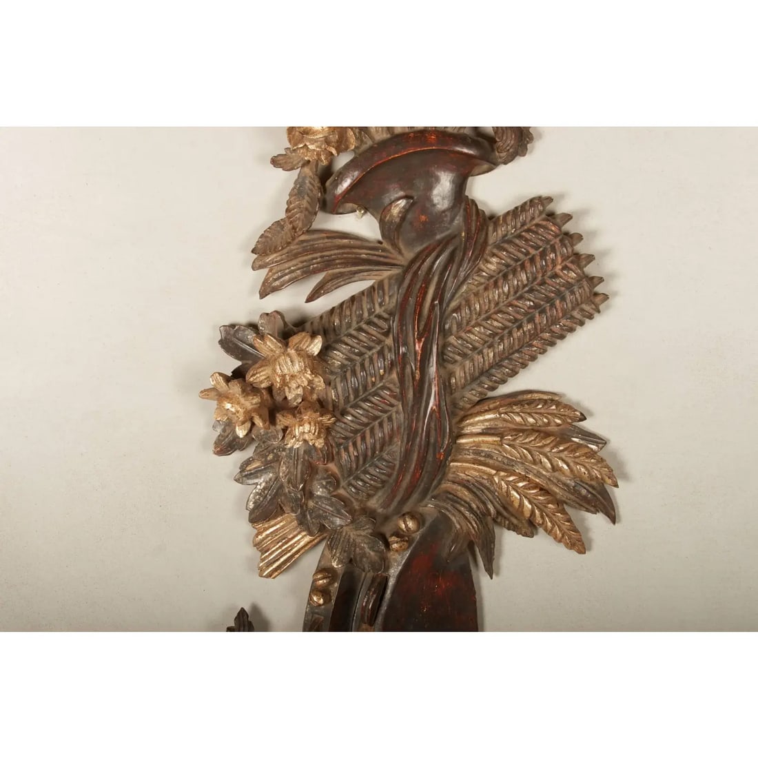 19th Century English Regency Carved Giltwood Sconces or Wall Appliques - A Pair - 8
