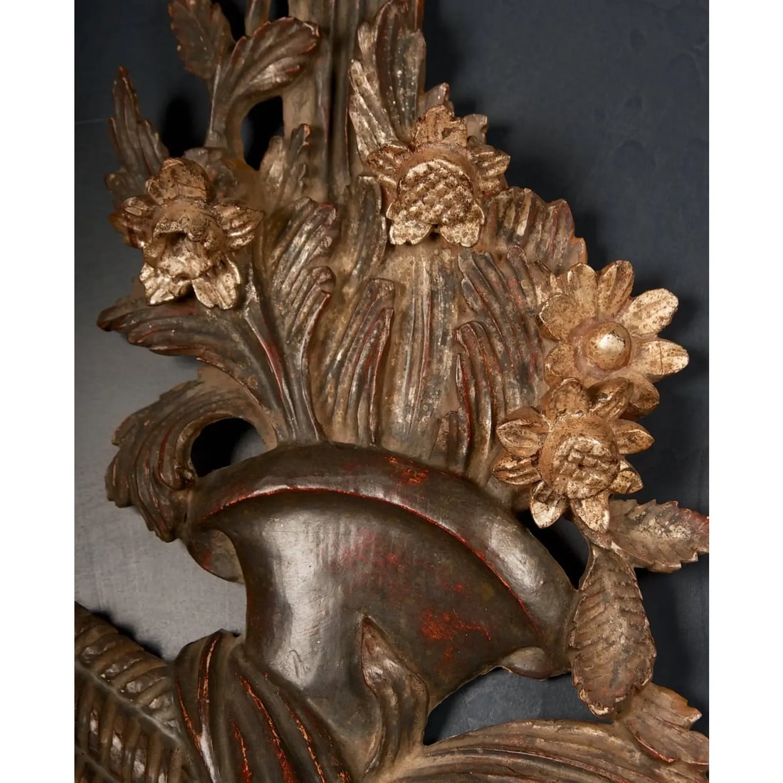 19th Century English Regency Carved Giltwood Sconces or Wall Appliques - A Pair - 9