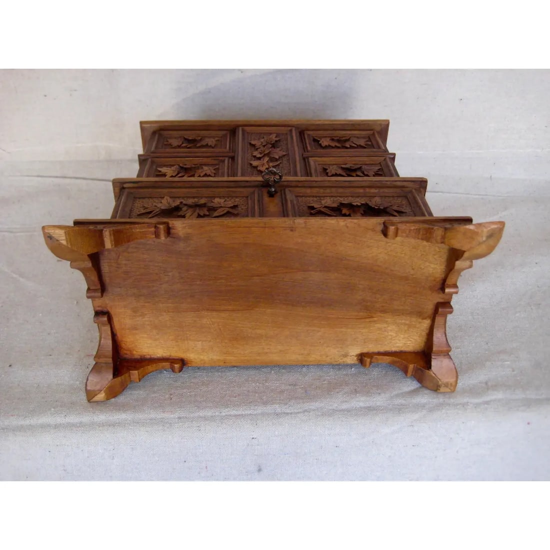 19 Century Black Forest Jewelry Box - 10