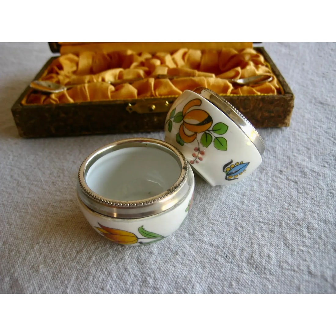 1920s French Vintage Limoge Salt and Pepper Set in Original Box - 3