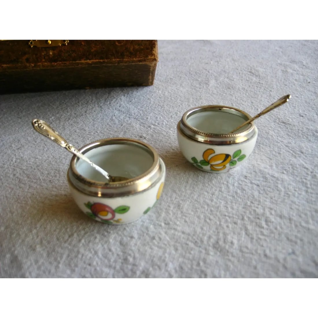 1920s French Vintage Limoge Salt and Pepper Set in Original Box - 5