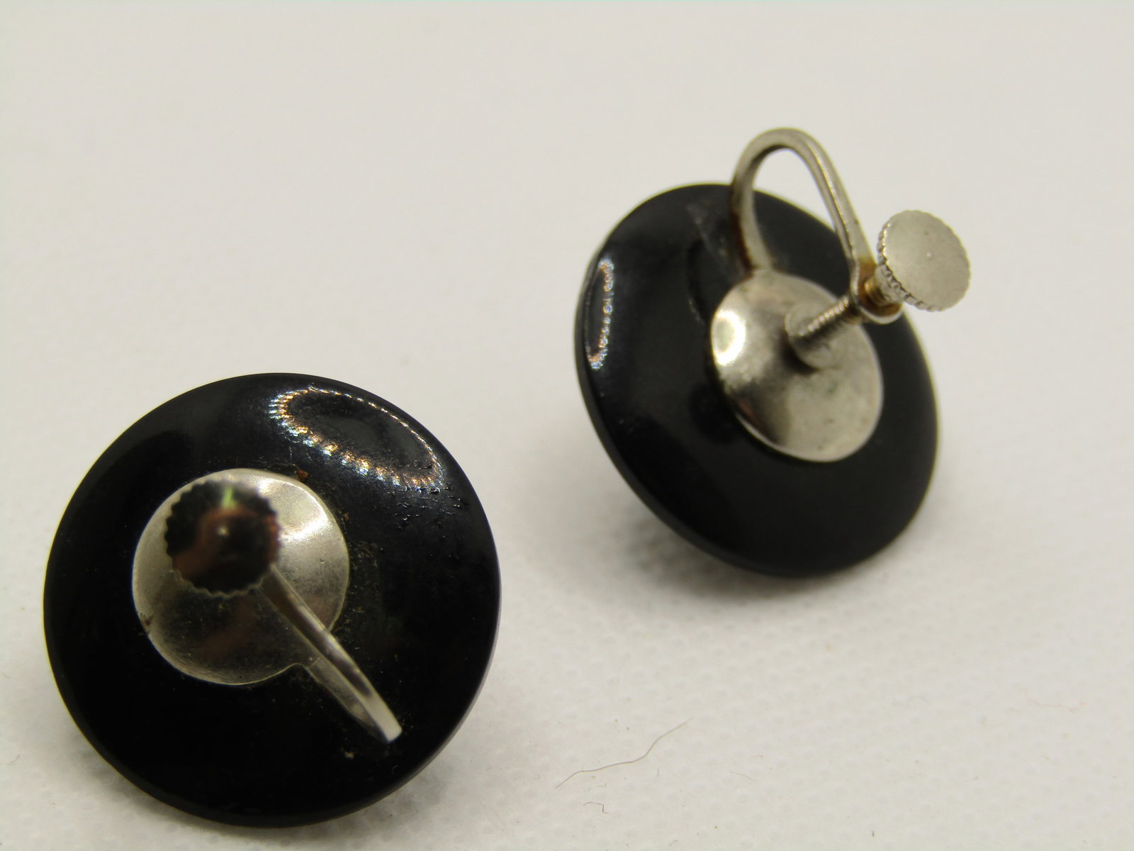 Vintage Black Plastic 1930's-1940's Earrings, Screw Back - 5