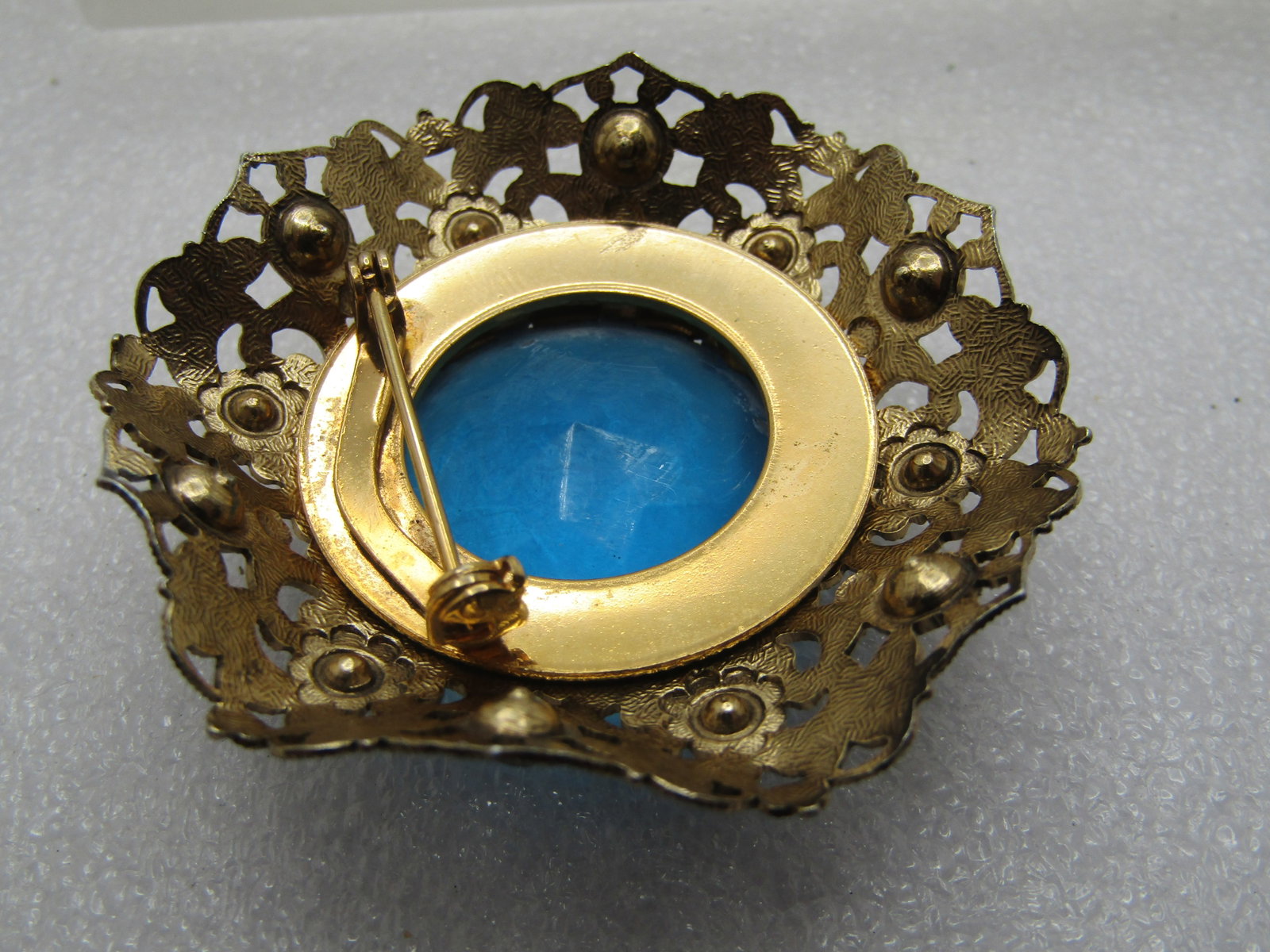 Vintage Filigree Blue Rhinestone Brooch, 1940's-1960's. - 7