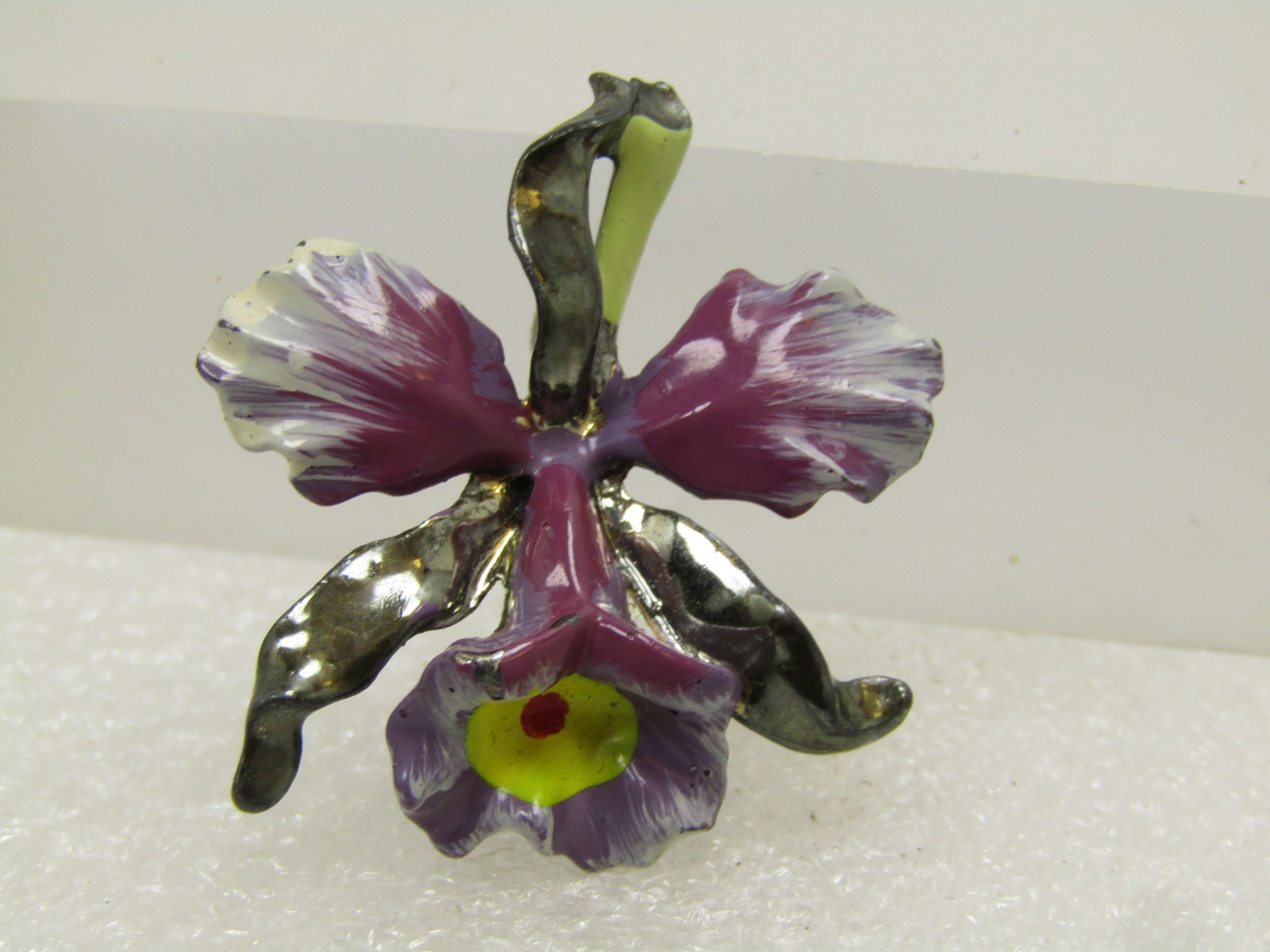 Vintage Enameled Orchid Brooch, 1940's-1950's - 4