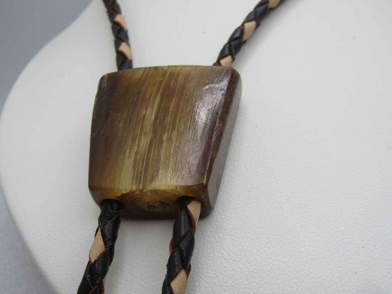 Vintage Polished Horn/Antler Bolo Tie with Horn End Caps, Mid-Century 38", Southwestern - 3