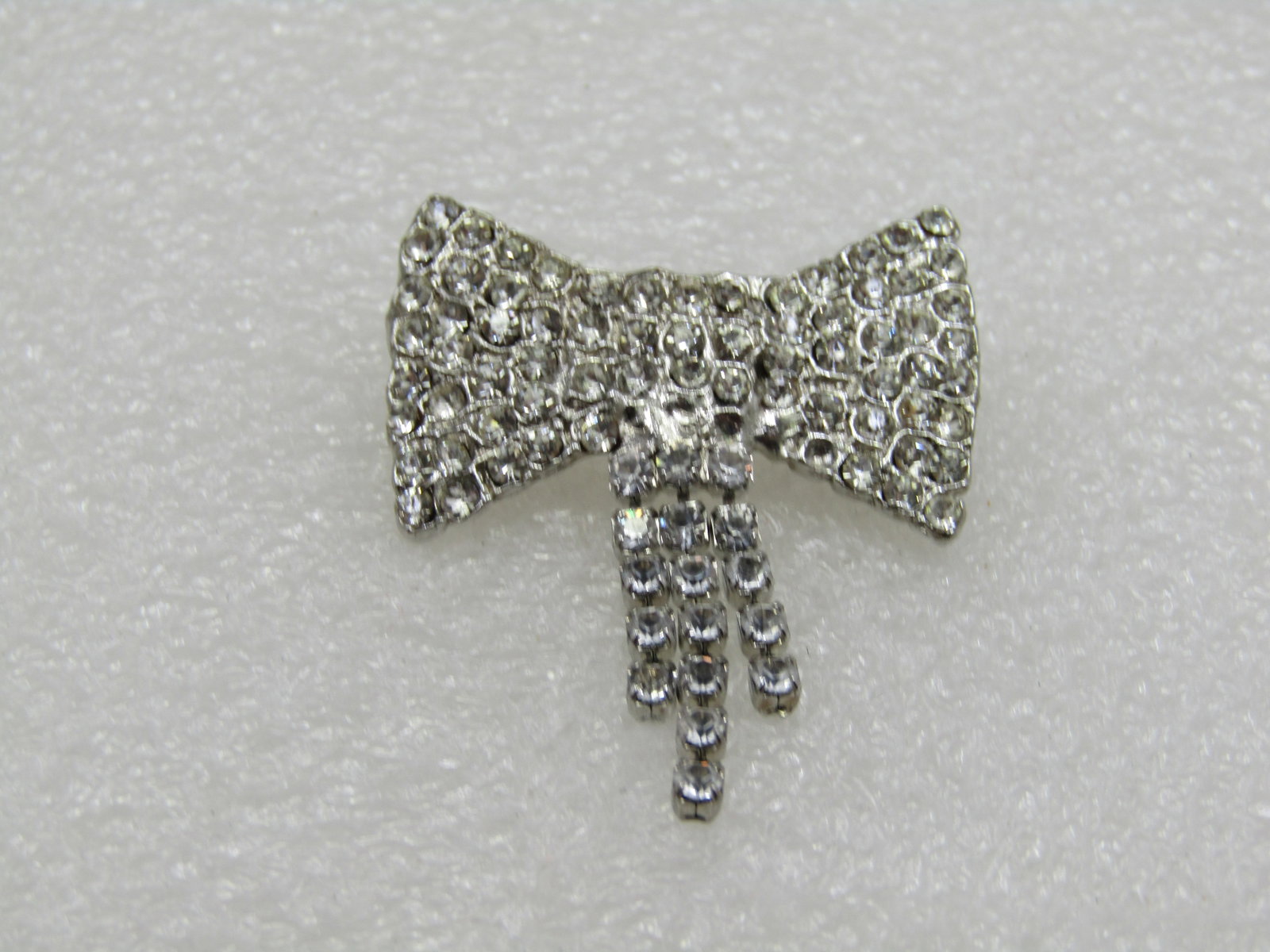 Vintage Rhinestone Bow With Dangles Sew-On Embelissment - 2