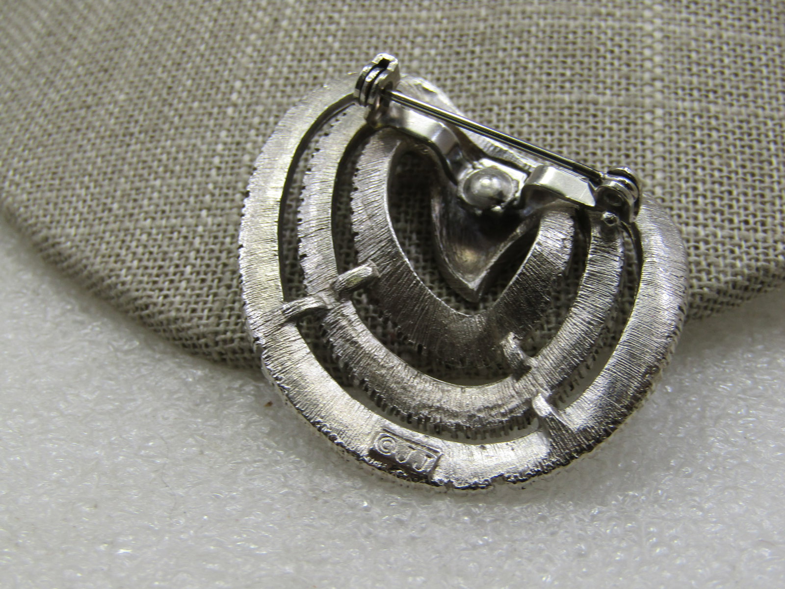 Vintage JJ Jonette Modern Curved Brooch, 2", Silver tone - 5