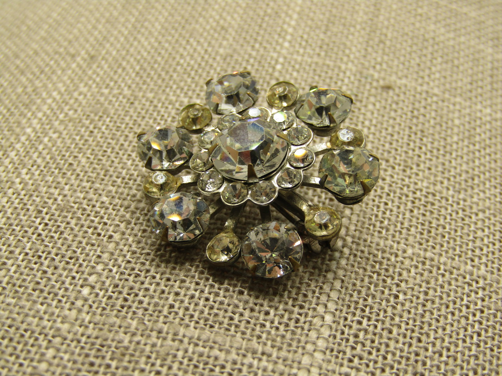Vintage Clear Rhinestone Blossom Brooch, 1-1/8", 1940's - 3
