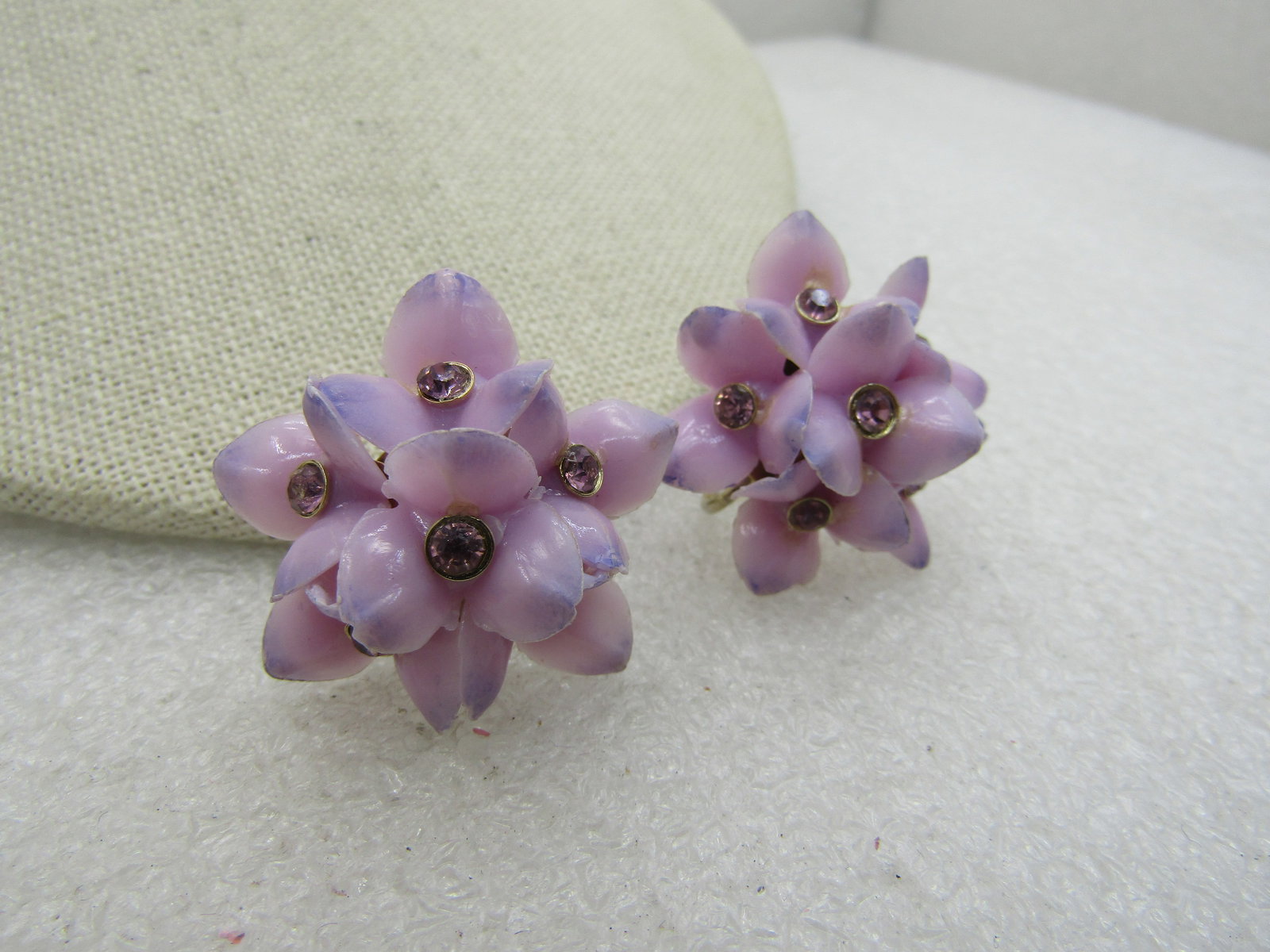 Vintage Lilac Blossom Screw Back Earrings, Rhinestones, Mid-Century - 2
