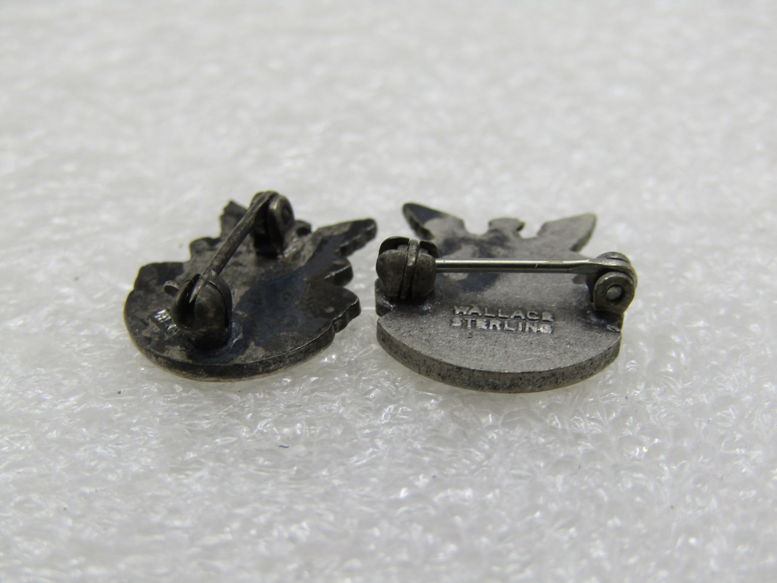 Vintage Pair Sterling 15 Yr 20Yr Treasury Department Service Brooches - 4