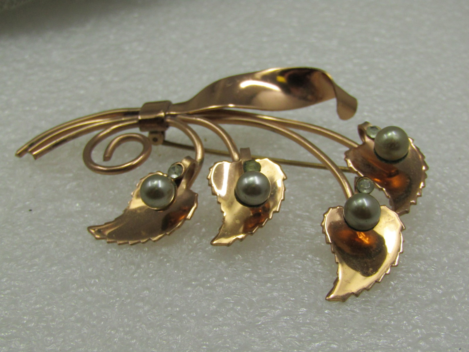 Vintage 1940's Rose Tone Floral Brooch, Pearl & Rhinestone Accents, 3" - 5