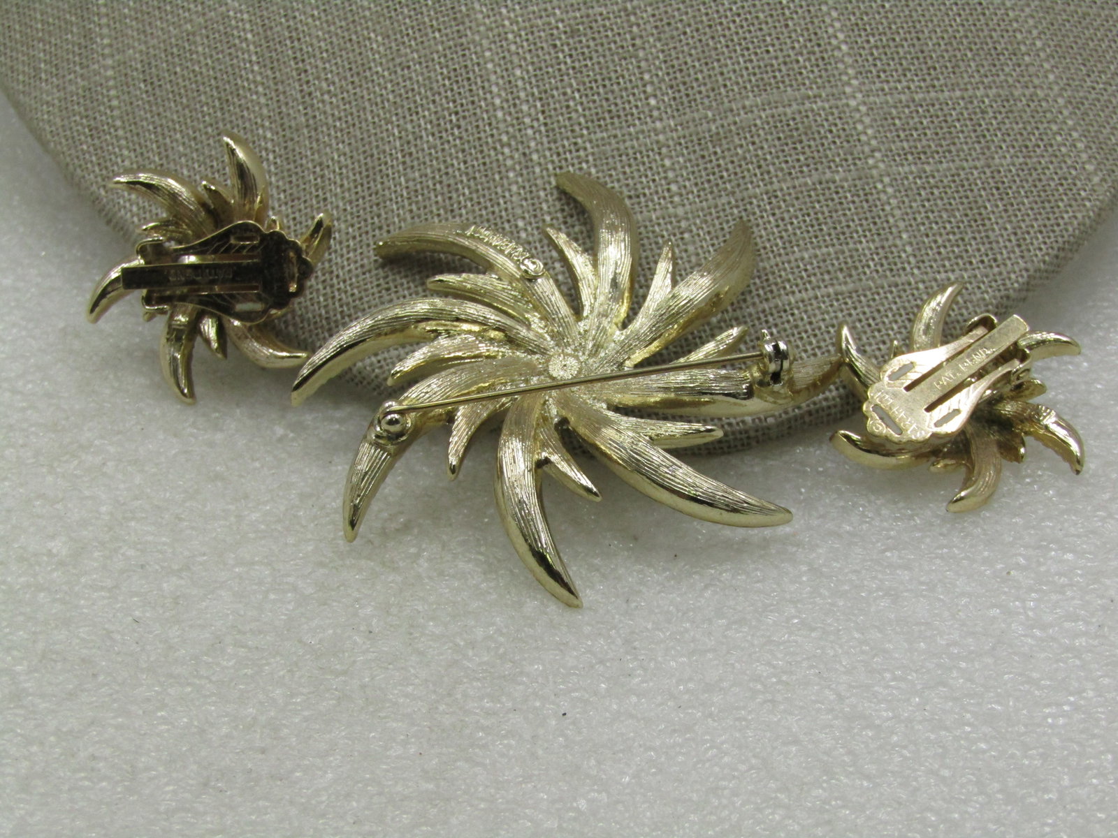 Vintage Rhinestone Brooch & Earrings Set, Spiral Starburst - 4
