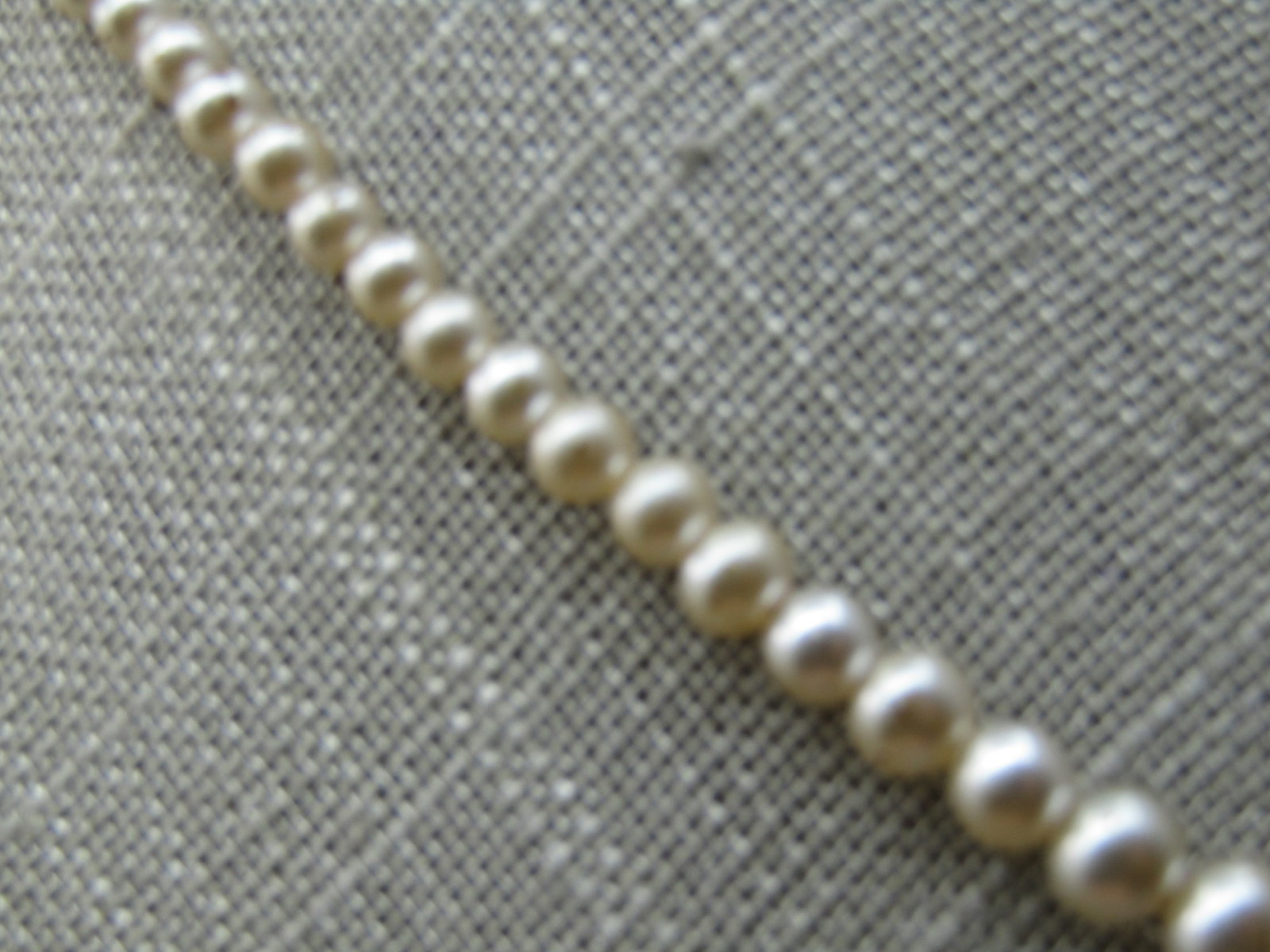 Vintage Graduated Faux Pearl Necklace, 17.5", 2.5mm-7.5mm - 4