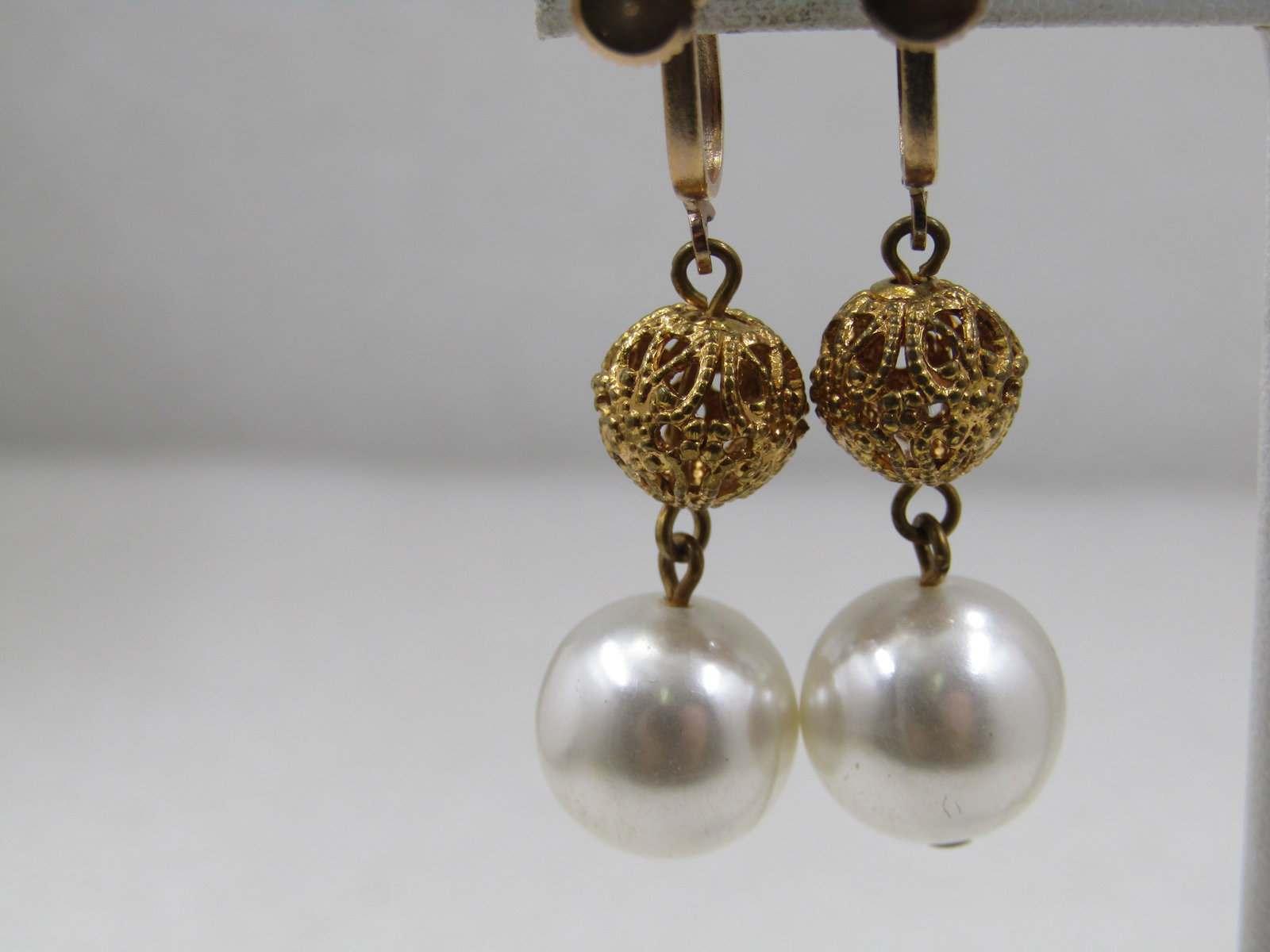 Vintage Filigree Pearl Dangle Earrings, Screwback, 1960's - 2
