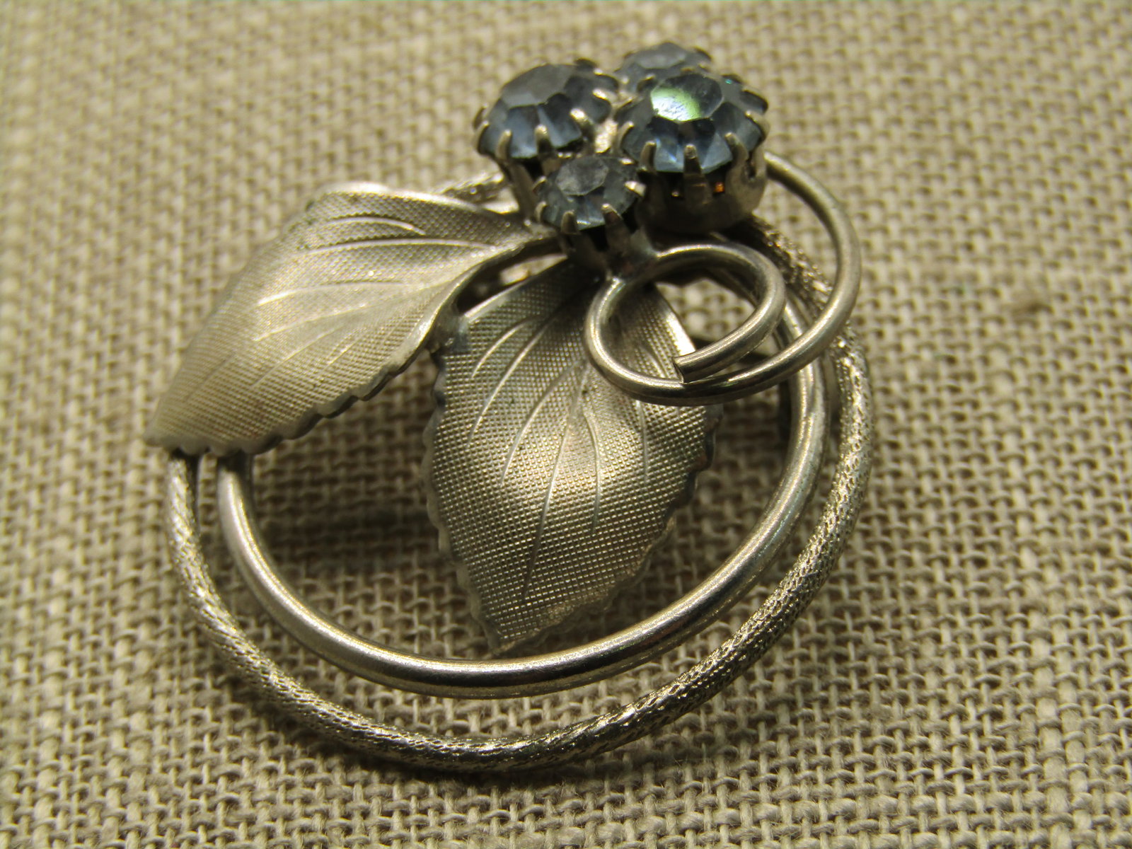 Vintage Circle Leaf Brooch with Blue Rhinestones, 1960's , 1.5" - 4