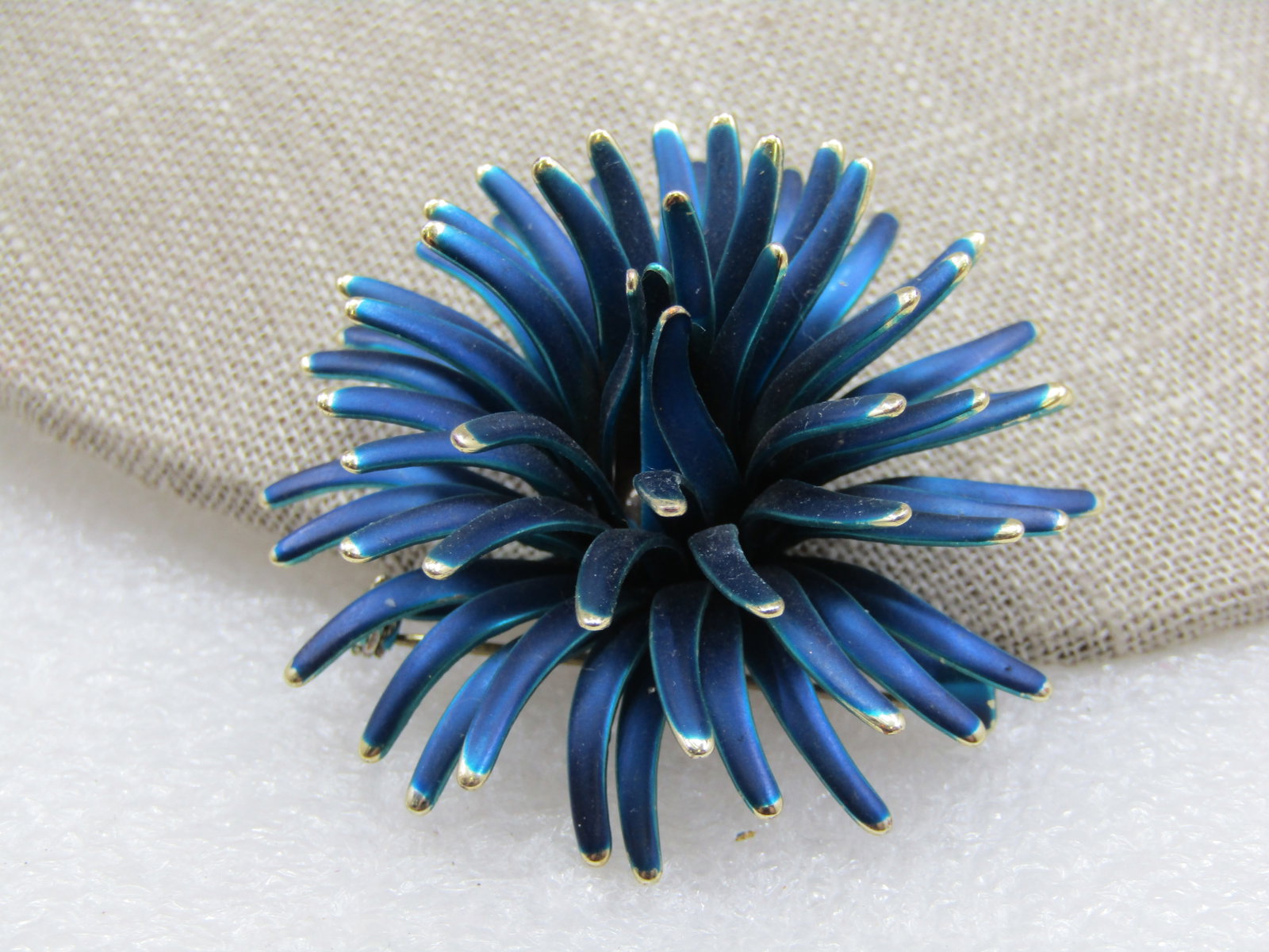 Vintage Teal Enameled Spider Mum Blossom, 2", 1960's - 3