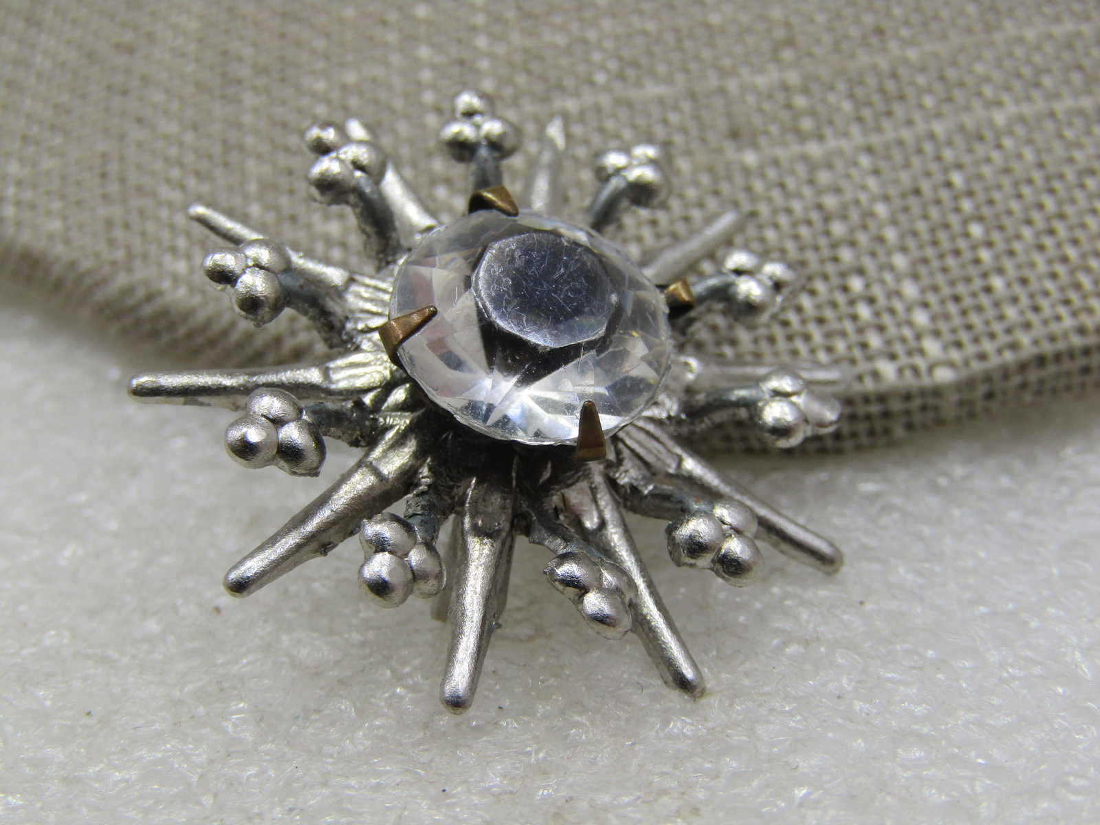 Vintage Silver Tone Rhinestone Starburst Brooch, 1940's-1950's - 4