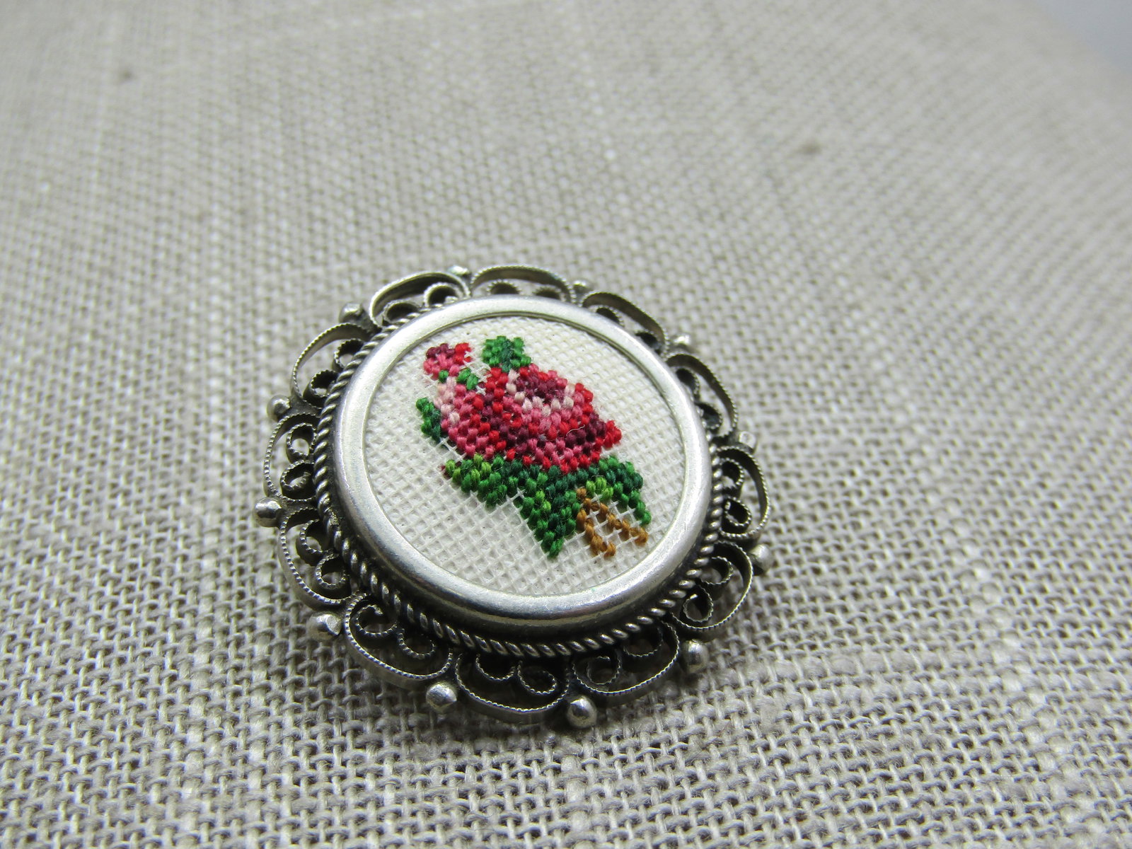 Vintage Rose Needlepoint Brooch, Scrolled, 1", 1960's (1 of 6)