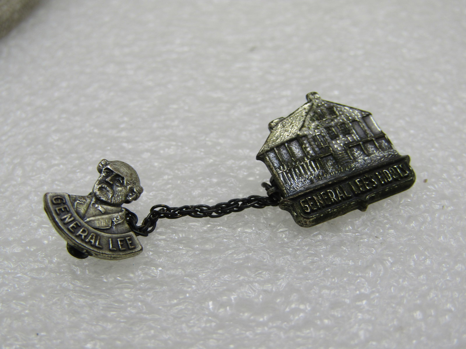 Vintage General Lee Headquarters Souvenir Brooch, Silver Tone - 2