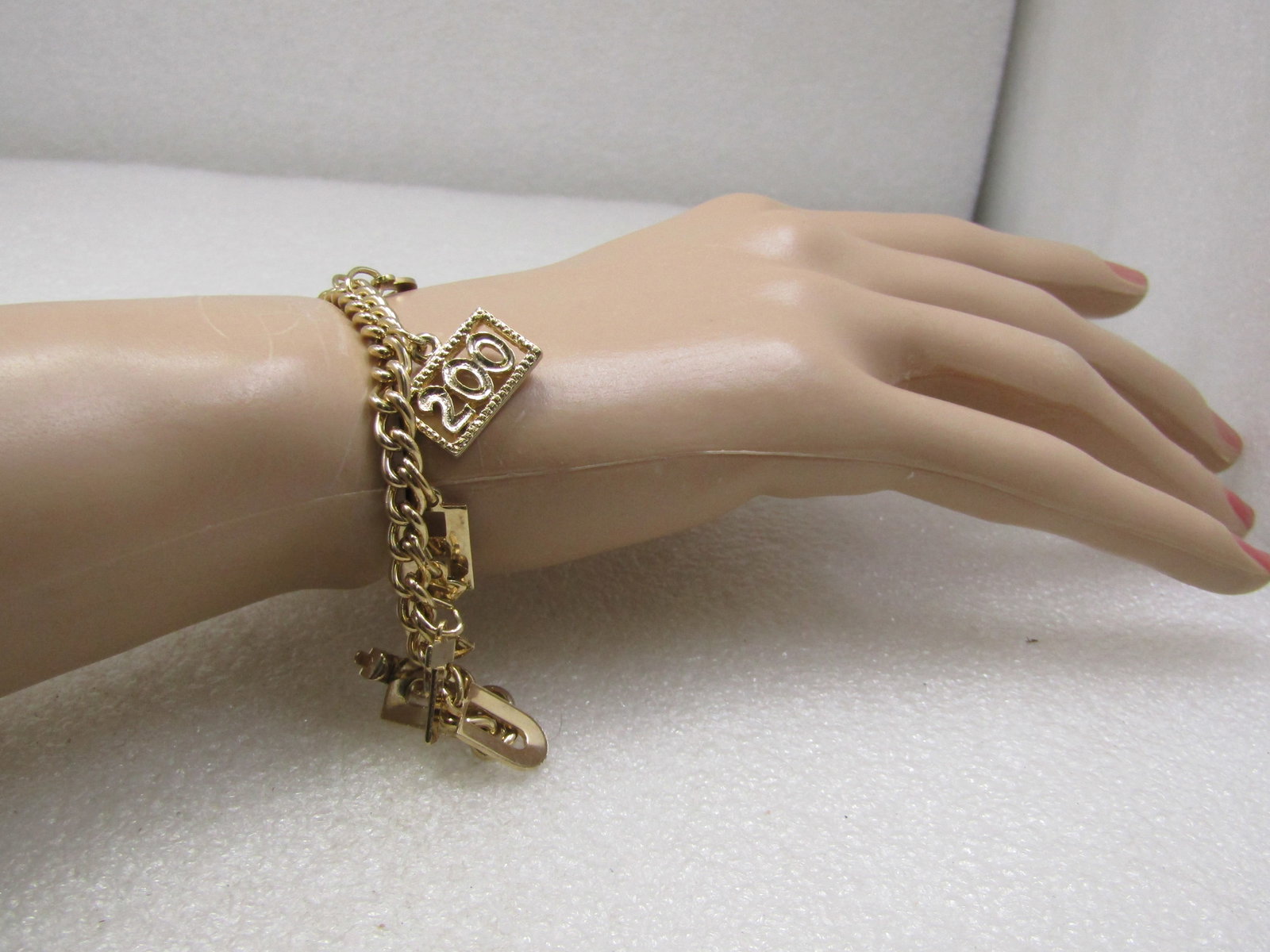 Vintage Dutch Lanes 200 Club Charm Bowling Bracelet, 7" - 5