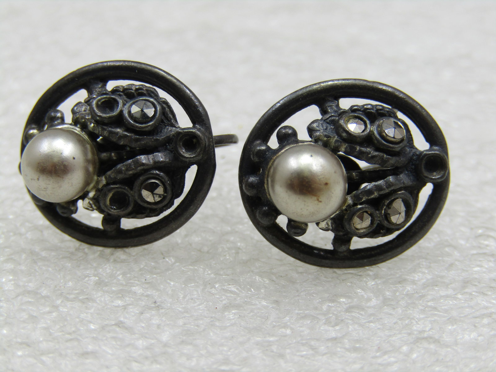 Vintage Faux Pearl Rhinestone Blossom Earrings, Screw Back, 1940's - 3
