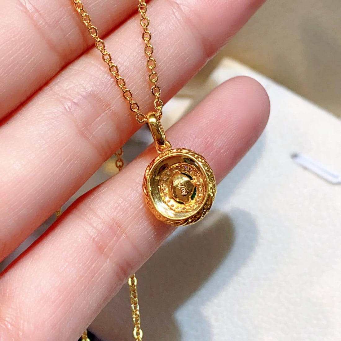 18K Gold Natural Emerald Pendant - 5